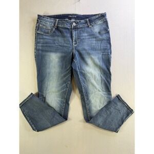 Maurices Women's Denim Jeans 20 REG Medium Wash Straight Leg Comfort Stretch